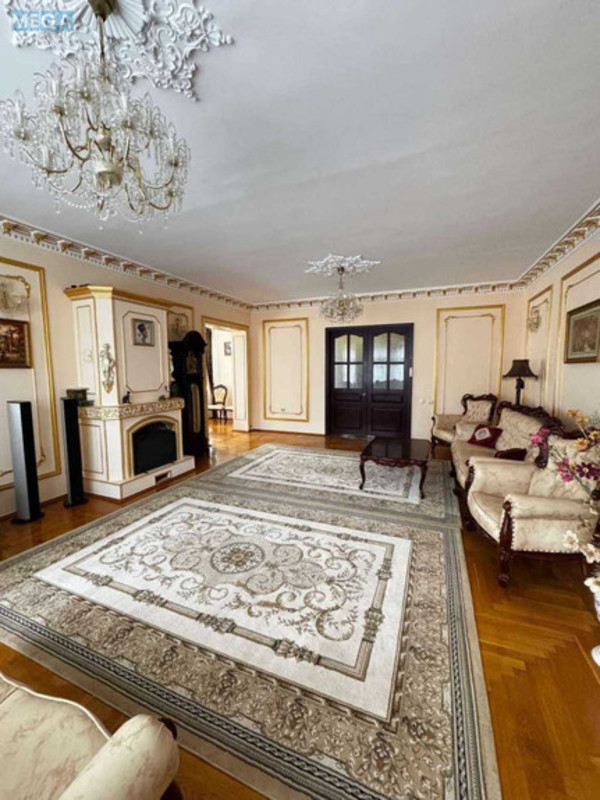 Продаж дома, 2&nbsp;поверху, 491&nbsp;кв.м, 8&nbsp;кімнат, ділянка 10&nbsp;соток, <a class="location-link" href="/kiev/" title="Недвижимость Київ">Київ</a>, <a class="location-link" href="/kiev/desnyanskij/" title="Недвижимость Деснянський район">Деснянський р-н</a>, Радунская ул. (изображение 13)