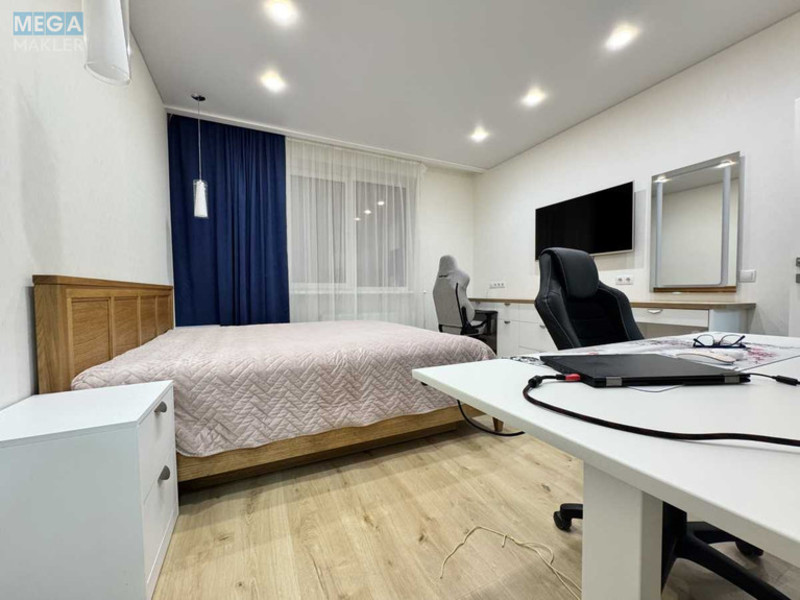 Продаж 2 кімнатної квартири (70/36/19,1), 8 пов. 10 пов. будинку, <a class="location-link" href="/sofievskaya-borshagovka/" title="Недвижимость Софіївська Борщагівка">Софіївська Борщагівка</a>, Героїв Небесної Сотні (изображение 6)