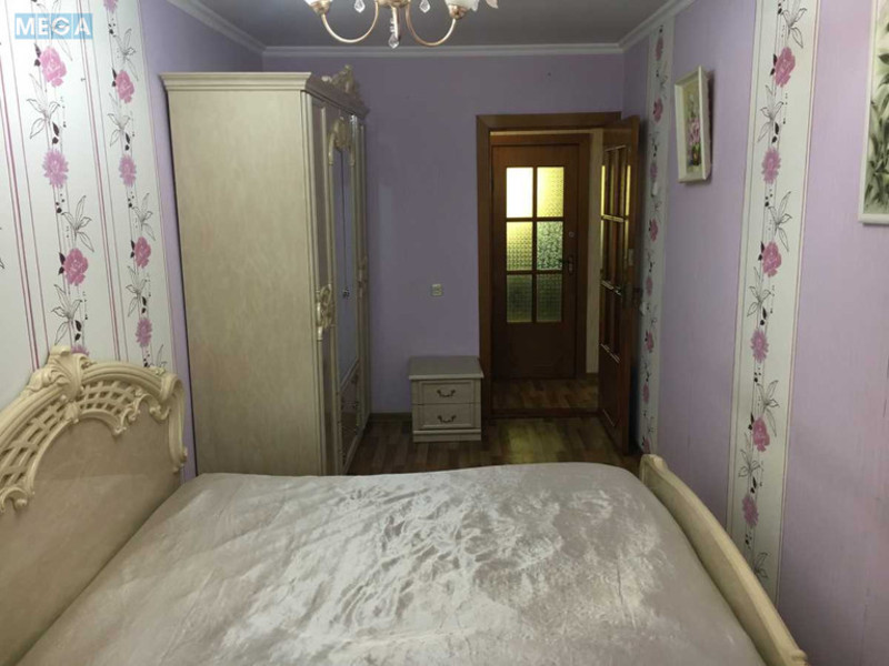 Оренда 2 кімнатної квартири, <a class="location-link" href="/kiev/" title="Недвижимость Київ">Київ</a>, <a class="location-link" href="/kiev/svyatoshinskij/" title="Недвижимость Святошинський район">Святошинський р-н</a>, Академика Королева просп., 12г (изображение 3)