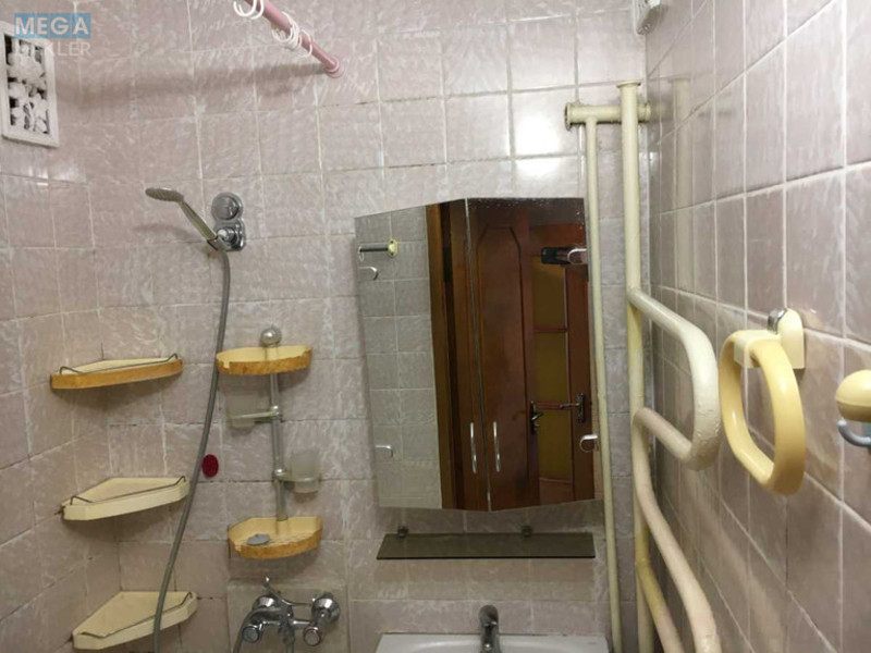 Оренда 2 кімнатної квартири, <a class="location-link" href="/kiev/" title="Недвижимость Київ">Київ</a>, <a class="location-link" href="/kiev/svyatoshinskij/" title="Недвижимость Святошинський район">Святошинський р-н</a>, Академика Королева просп., 12г (изображение 14)