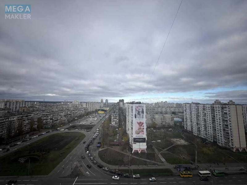 Продаж 5 кімнатної квартири (179/?/40), 15 пов. 16 пов. будинку, <a class="location-link" href="/kiev/" title="Недвижимость Київ">Київ</a>, <a class="location-link" href="/kiev/obolonskij/" title="Недвижимость Оболонський район">Оболонський р-н</a>, Оболонский просп., 6/А (изображение 7)