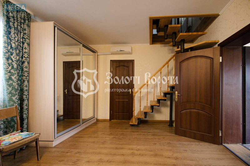 Продаж дома, 2&nbsp;поверху, 280&nbsp;кв.м, 5&nbsp;кімнат, ділянка 90&nbsp;соток, <a class="location-link" href="/gnedin/" title="Недвижимость Гнідін">Гнідин</a>, СТ Селекціонер, 51 (изображение 13)