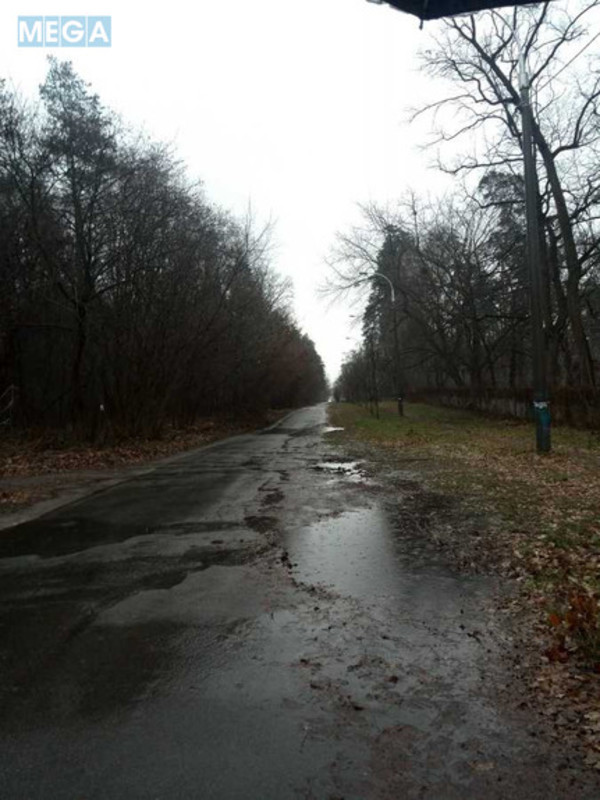 Продажа участка, 20&nbsp;соток, участок под жилую застройку, <a class="location-link" href="/kiev/" title="Недвижимость Київ">Київ</a>, <a class="location-link" href="/kiev/obolonskij/" title="Недвижимость Оболонський район">Оболонський р-н</a>, Лесная ул. (изображение 4)