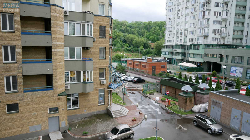 Продаж 3 кімнатної квартири (126/65/24), 4 пов. 17 пов. будинку, <a class="location-link" href="/kiev/" title="Недвижимость Київ">Київ</a>, <a class="location-link" href="/kiev/solomenskij/" title="Недвижимость Солом'янський район">Солом'янський р-н</a>, Кудряшова ул., 16 (изображение 15)
