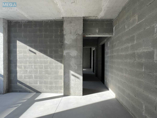 Продаж 2 кімнатної квартири (78/26/30), 4 пов. 9 пов. будинку, <a class="location-link" href="/kiev/" title="Недвижимость Київ">Київ</a>, <a class="location-link" href="/kiev/shevchenkovskij/" title="Недвижимость Шевченківський район">Шевченківський р-н</a>, Салютная ул., 2 (изображение 10)