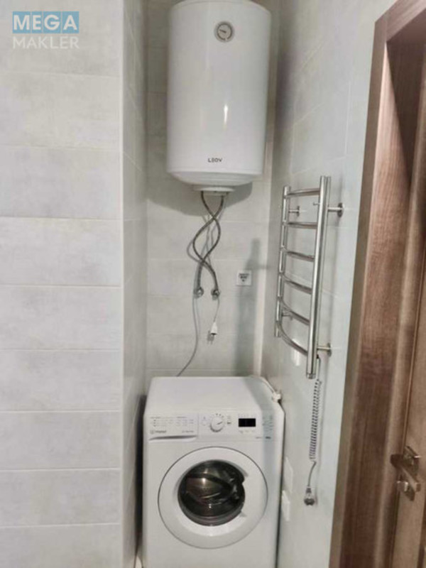 Оренда 1 кімнатної квартири, <a class="location-link" href="/kiev/" title="Недвижимость Київ">Київ</a>, <a class="location-link" href="/kiev/svyatoshinskij/" title="Недвижимость Святошинський район">Святошинський р-н</a>, Олеся Бердника вул., 1д (изображение 9)