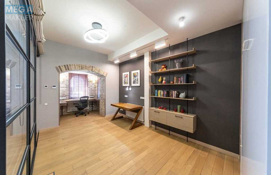 Оренда 4 кімнатні квартири, <a class="location-link" href="/kiev/" title="Недвижимость Київ">Київ</a>, <a class="location-link" href="/kiev/shevchenkovskij/" title="Недвижимость Шевченківський район">Шевченківський р-н</a>, Ярославов Вал ул., 16 (изображение 13)