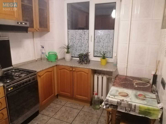 Оренда 2 кімнатної квартири, <a class="location-link" href="/kiev/" title="Недвижимость Київ">Київ</a>, <a class="location-link" href="/kiev/darnickij/" title="Недвижимость Дарницький район">Дарницький р-н</a>, Ялтинська вул., 5Б (изображение 2)