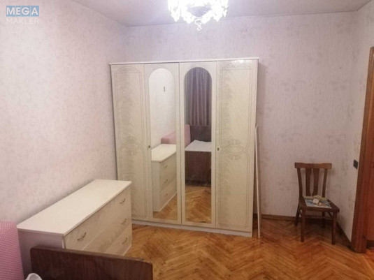 Оренда 2 кімнатної квартири, <a class="location-link" href="/kiev/" title="Недвижимость Київ">Київ</a>, <a class="location-link" href="/kiev/darnickij/" title="Недвижимость Дарницький район">Дарницький р-н</a>, Ялтинська вул., 5Б (изображение 9)