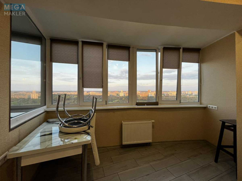 Продаж 1 кімнатної квартири (62/38/14), 22 пов. 26 пов. будинку, <a class="location-link" href="/kiev/" title="Недвижимость Київ">Київ</a>, <a class="location-link" href="/kiev/dneprovskij/" title="Недвижимость Дніпровський район">Дніпровський р-н</a>, Петра Запорожца ул., 26А (изображение 6)