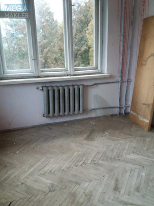 Продаж дома, 2&nbsp;поверху, 500&nbsp;кв.м, 13&nbsp;кімнат, ділянка 50&nbsp;соток, <a class="location-link" href="/verhovina/" title="Недвижимость Верховина">Верховина</a>, Невестюка (изображение 10)