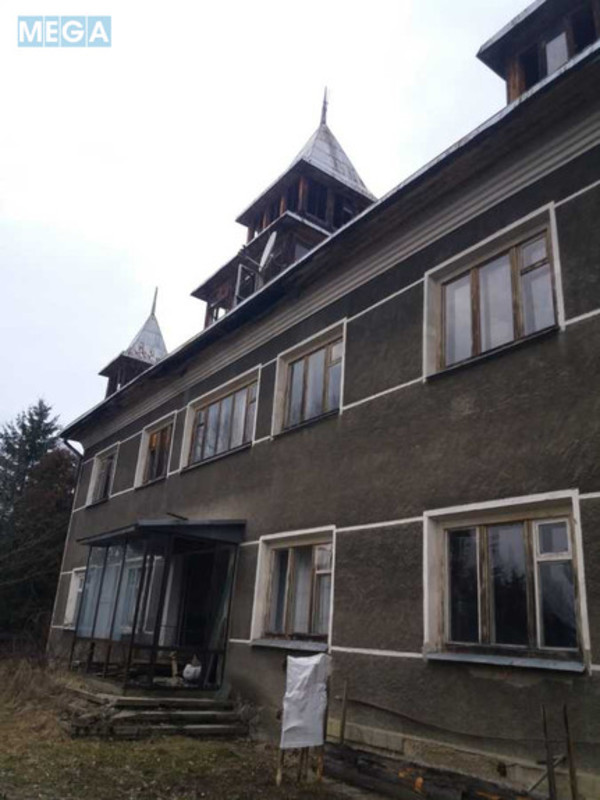 Продаж дома, 2&nbsp;поверху, 500&nbsp;кв.м, 13&nbsp;кімнат, ділянка 50&nbsp;соток, <a class="location-link" href="/verhovina/" title="Недвижимость Верховина">Верховина</a>, Невестюка (изображение 13)