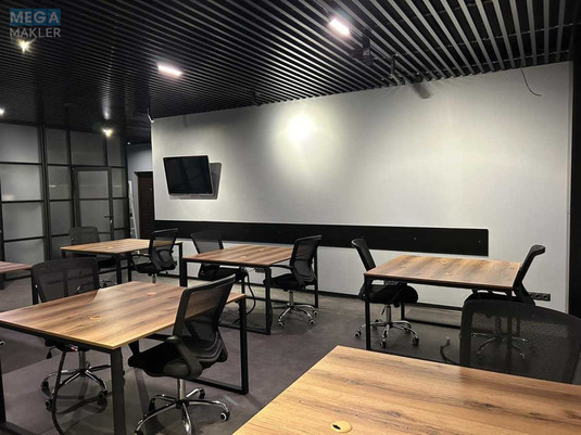 Оренда комерційної нерухомості, 100&nbsp;кв.м, под офис, <a class="location-link" href="/kiev/" title="Недвижимость Київ">Київ</a>, <a class="location-link" href="/kiev/goloseevskij/" title="Недвижимость Голосіївський район">Голосіївський р-н</a>, Жилянська вул., 68 (изображение 2)