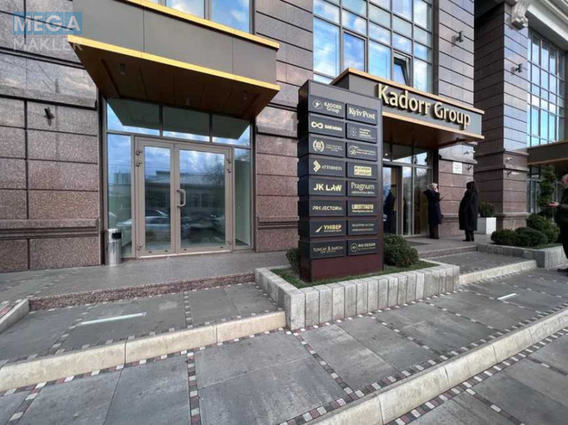 Оренда комерційної нерухомості, 100&nbsp;кв.м, под офис, <a class="location-link" href="/kiev/" title="Недвижимость Київ">Київ</a>, <a class="location-link" href="/kiev/goloseevskij/" title="Недвижимость Голосіївський район">Голосіївський р-н</a>, Жилянська вул., 68 (изображение 18)