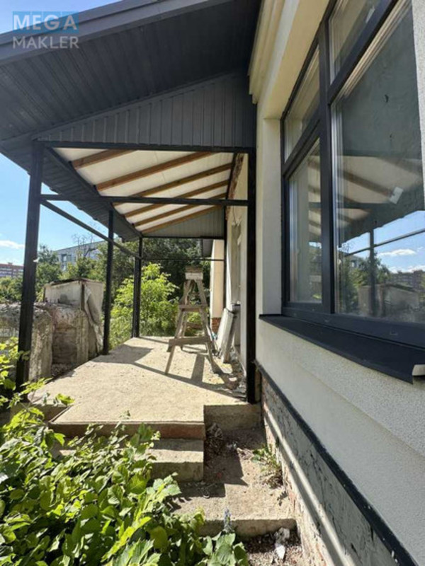 Продаж окремої будівлі/побудови, 150&nbsp;кв.м, <a class="location-link" href="/sumi/" title="Недвижимость Суми">Суми</a>, <a class="location-link" href="/sumi/zarechnij/" title="Недвижимость Зарічний район">Зарічний р-н</a>, Пришибська площа (изображение 2)