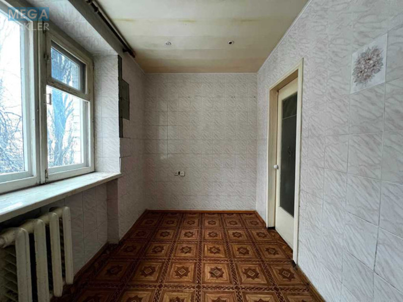 Продаж 2 кімнатної квартири (51/?/6), 3 пов. 9 пов. будинку, <a class="location-link" href="/kiev/" title="Недвижимость Київ">Київ</a>, <a class="location-link" href="/kiev/svyatoshinskij/" title="Недвижимость Святошинський район">Святошинський р-н</a>, Зодчих вул., 78 (изображение 12)