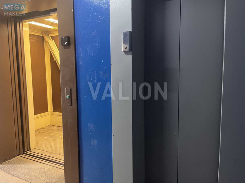 Продаж 3 кімнатної квартири (69/?/8), 8 пов. 16 пов. будинку, <a class="location-link" href="/kiev/" title="Недвижимость Київ">Київ</a>, <a class="location-link" href="/kiev/solomenskij/" title="Недвижимость Солом'янський район">Солом'янський р-н</a>, Патріарха Мстислава Скрипника вул., 15 (изображение 7)