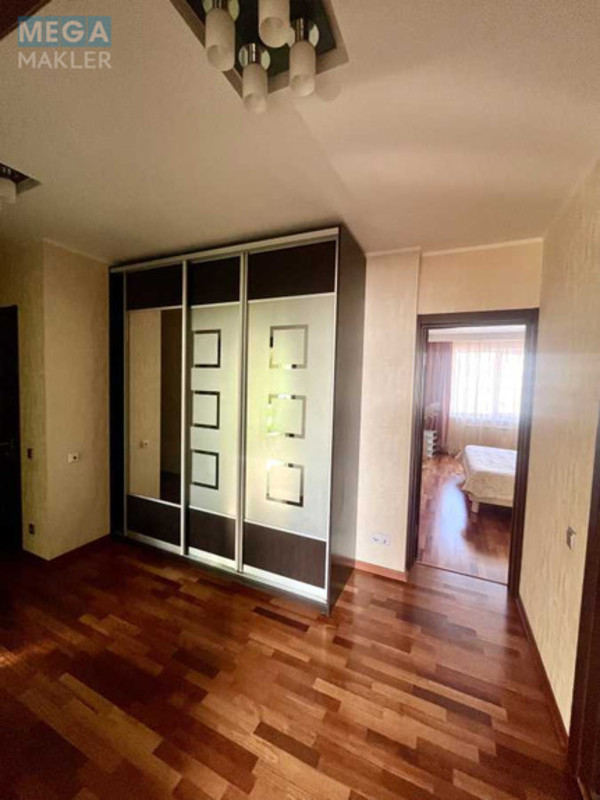 Оренда 2 кімнатної квартири, <a class="location-link" href="/kiev/" title="Недвижимость Київ">Київ</a>, <a class="location-link" href="/kiev/darnickij/" title="Недвижимость Дарницький район">Дарницький р-н</a>, Анни Ахматової вул., 35А (изображение 8)