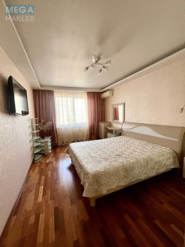 Оренда 2 кімнатної квартири, <a class="location-link" href="/kiev/" title="Недвижимость Київ">Київ</a>, <a class="location-link" href="/kiev/darnickij/" title="Недвижимость Дарницький район">Дарницький р-н</a>, Анни Ахматової вул., 35А (изображение 16)