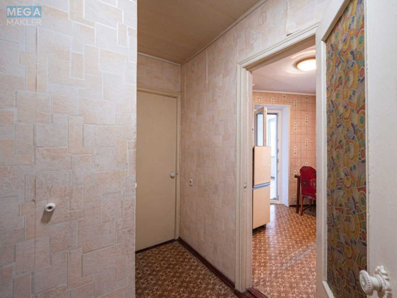 Продаж 3 кімнатної квартири (99,9/42,6/8), 12 пов. 12 пов. будинку, <a class="location-link" href="/kiev/" title="Недвижимость Київ">Київ</a>, <a class="location-link" href="/kiev/obolonskij/" title="Недвижимость Оболонський район">Оболонський р-н</a>, Маршала Тимошенко ул., 13а (изображение 10)