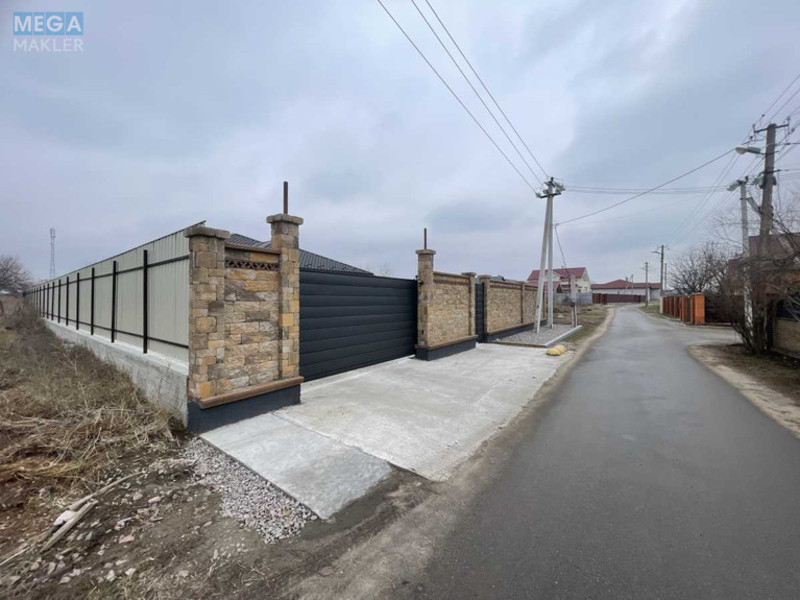 Продаж дома, 2&nbsp;поверху, 137&nbsp;кв.м, 3&nbsp;кімнати, ділянка 10&nbsp;соток, <a class="location-link" href="/borispol/" title="Недвижимость Бориспіль">Бориспіль</a>, Онацької Віри, 25 (изображение 3)