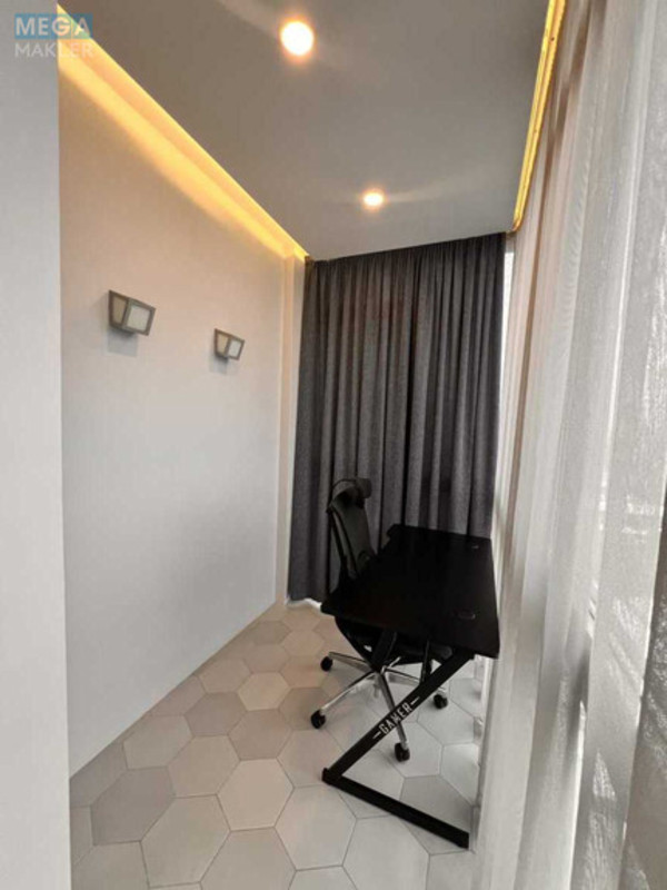 Оренда 3 кімнатної квартири, <a class="location-link" href="/kiev/" title="Недвижимость Київ">Київ</a>, <a class="location-link" href="/kiev/pecherskij/" title="Недвижимость Печерський район">Печерський р-н</a>, Предславинская ул., 53 (изображение 7)