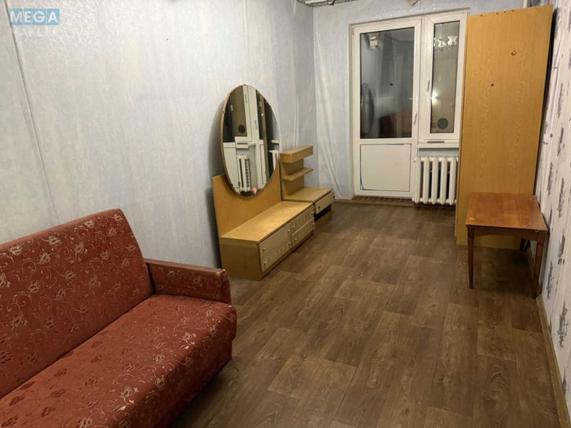 Продаж 3 кімнатної квартири (67/44/8), 7 пов. 12 пов. будинку, <a class="location-link" href="/kiev/" title="Недвижимость Київ">Київ</a>, <a class="location-link" href="/kiev/svyatoshinskij/" title="Недвижимость Святошинський район">Святошинський р-н</a>, Генерала Наумова ул., 31 (изображение 5)