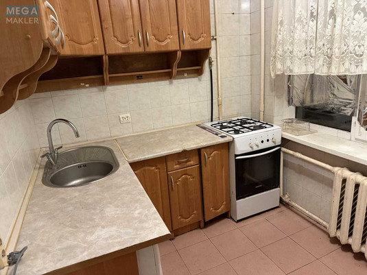 Продаж 3 кімнатної квартири (67/44/8), 7 пов. 12 пов. будинку, <a class="location-link" href="/kiev/" title="Недвижимость Київ">Київ</a>, <a class="location-link" href="/kiev/svyatoshinskij/" title="Недвижимость Святошинський район">Святошинський р-н</a>, Генерала Наумова ул., 31 (изображение 10)