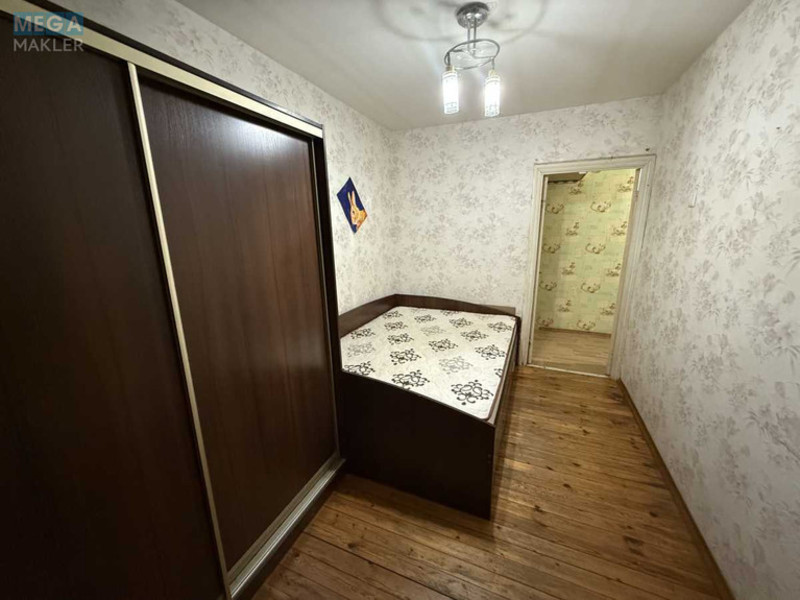 Продаж 3 кімнатної квартири (67/44/8), 7 пов. 12 пов. будинку, <a class="location-link" href="/kiev/" title="Недвижимость Київ">Київ</a>, <a class="location-link" href="/kiev/svyatoshinskij/" title="Недвижимость Святошинський район">Святошинський р-н</a>, Генерала Наумова ул., 31 (изображение 18)