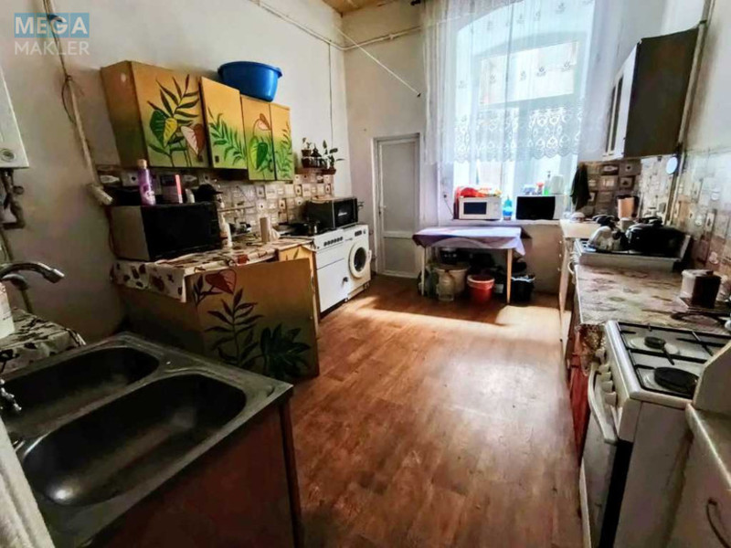 Оренда кімнати (підселення), <a class="location-link" href="/odessa/" title="Недвижимость Одеса">Одеса</a>, <a class="location-link" href="/odessa/primorskij/" title="Недвижимость Приморський район">Приморський р-н</a>, Садовая, 18 (изображение 3)