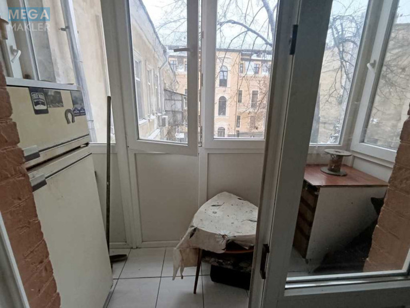 Оренда кімнати (підселення), <a class="location-link" href="/odessa/" title="Недвижимость Одеса">Одеса</a>, <a class="location-link" href="/odessa/primorskij/" title="Недвижимость Приморський район">Приморський р-н</a>, Садовая, 18 (изображение 7)