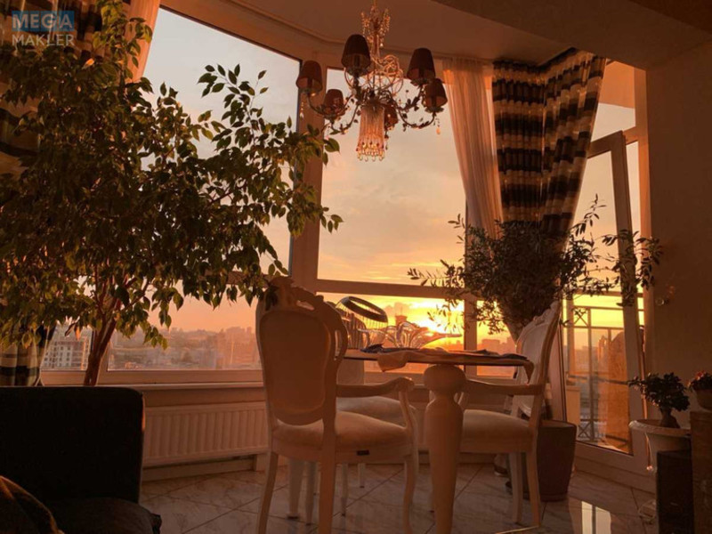 Оренда 2 кімнатної квартири, <a class="location-link" href="/kiev/" title="Недвижимость Київ">Київ</a>, <a class="location-link" href="/kiev/shevchenkovskij/" title="Недвижимость Шевченківський район">Шевченківський р-н</a>, Січових Стрільців вул., 52а (изображение 7)