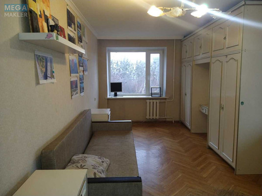 Оренда 2 кімнатної квартири, <a class="location-link" href="/kiev/" title="Недвижимость Київ">Київ</a>, <a class="location-link" href="/kiev/pecherskij/" title="Недвижимость Печерський район">Печерський р-н</a>, Кловский спуск (изображение 4)