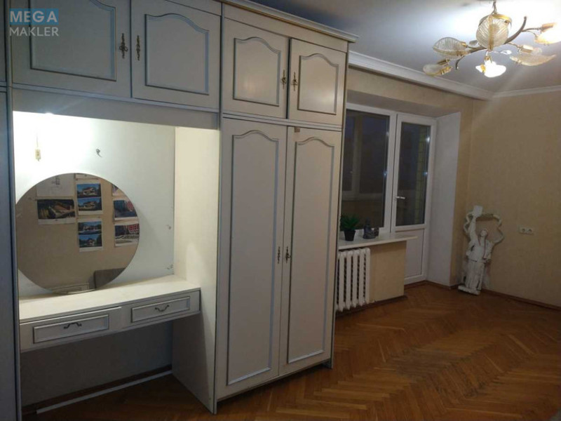 Оренда 2 кімнатної квартири, <a class="location-link" href="/kiev/" title="Недвижимость Київ">Київ</a>, <a class="location-link" href="/kiev/pecherskij/" title="Недвижимость Печерський район">Печерський р-н</a>, Кловский спуск (изображение 5)