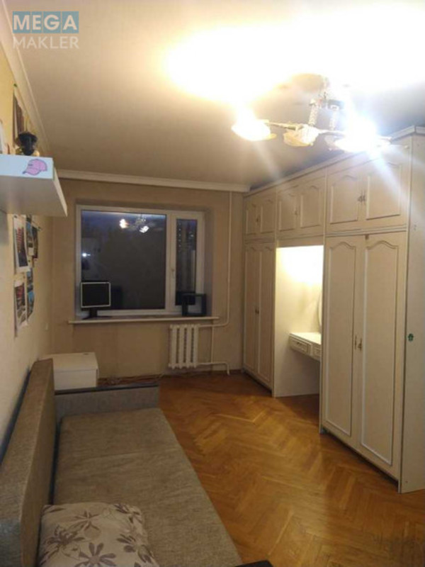 Оренда 2 кімнатної квартири, <a class="location-link" href="/kiev/" title="Недвижимость Київ">Київ</a>, <a class="location-link" href="/kiev/pecherskij/" title="Недвижимость Печерський район">Печерський р-н</a>, Кловский спуск (изображение 12)