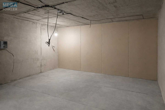 Продаж 1 кімнатної квартири (36,7/16/8,7), 11 пов. 27 пов. будинку, <a class="location-link" href="/kiev/" title="Недвижимость Київ">Київ</a>, <a class="location-link" href="/kiev/darnickij/" title="Недвижимость Дарницький район">Дарницький р-н</a>, Вишняківська вул., 4 (изображение 2)