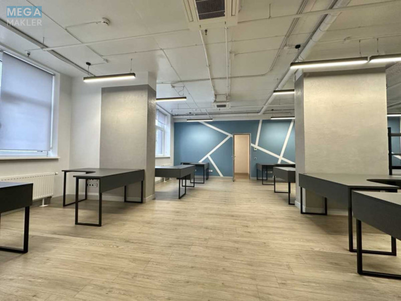Оренда комерційної нерухомості, 152&nbsp;кв.м, под офис, <a class="location-link" href="/kiev/" title="Недвижимость Київ">Київ</a>, <a class="location-link" href="/kiev/shevchenkovskij/" title="Недвижимость Шевченківський район">Шевченківський р-н</a>, Глибочицька вул., 32б (изображение 3)