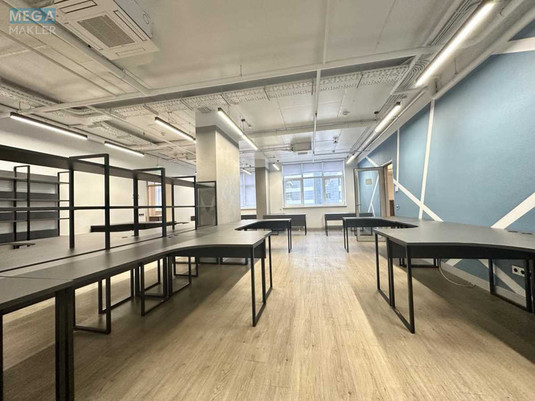 Оренда комерційної нерухомості, 152&nbsp;кв.м, под офис, <a class="location-link" href="/kiev/" title="Недвижимость Київ">Київ</a>, <a class="location-link" href="/kiev/shevchenkovskij/" title="Недвижимость Шевченківський район">Шевченківський р-н</a>, Глибочицька вул., 32б (изображение 9)