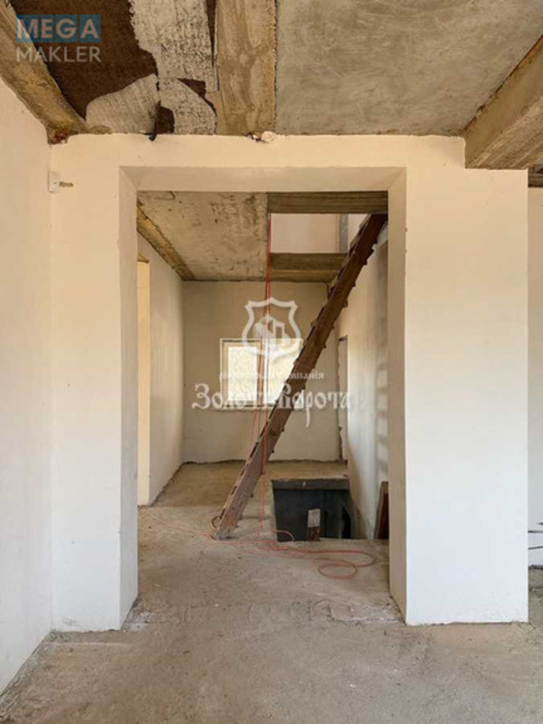 Продаж дома, 1&nbsp; поверх, 346&nbsp;кв.м, 6&nbsp;кімнат, ділянка 80&nbsp;соток, <a class="location-link" href="/gavronshina/" title="Недвижимость Гавронщина">Гавронщина</a>, Шевченка вул, 2а (изображение 9)