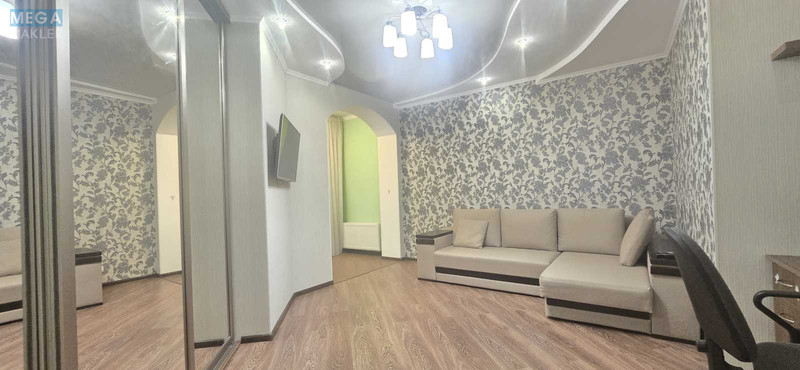 Продаж 2 кімнатної квартири (65,7/33/18,7), 6 пов. 9 пов. будинку, <a class="location-link" href="/petropavlovskaya-borshagovka/" title="Недвижимость Петропавлівська Борщагівка">Петропавлівська Борщагівка</a>, Садова, 1В (изображение 3)