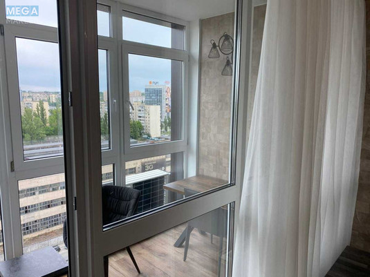 Оренда 1 кімнатної квартири, <a class="location-link" href="/kiev/" title="Недвижимость Київ">Київ</a>, <a class="location-link" href="/kiev/pecherskij/" title="Недвижимость Печерський район">Печерський р-н</a>, Джона Маккейна ул., 3а (изображение 9)