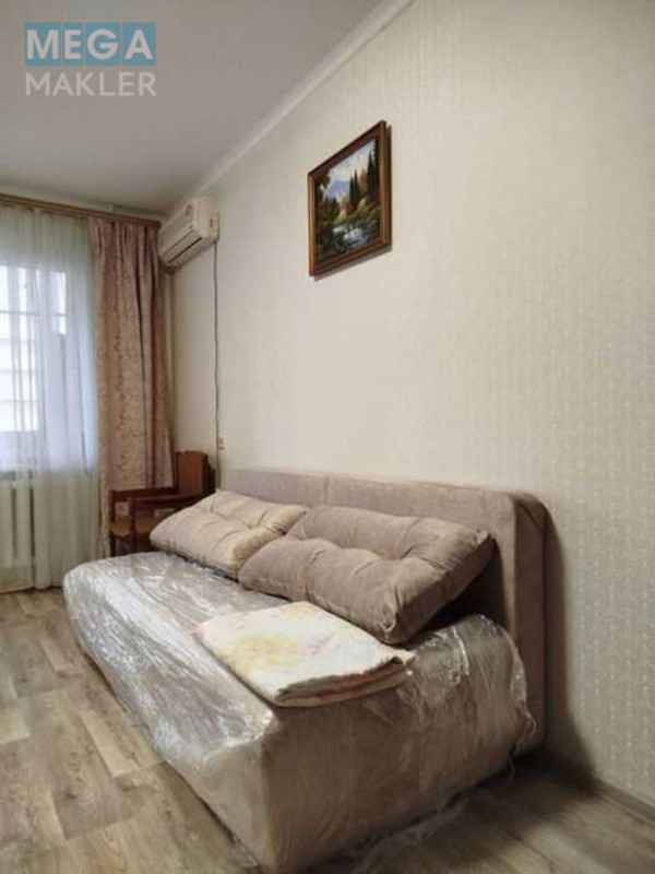 Оренда 2 кімнатної квартири, <a class="location-link" href="/odessa/" title="Недвижимость Одеса">Одеса</a>, <a class="location-link" href="/odessa/malinovskij/" title="Недвижимость Малиновський район">Малиновський р-н</a>, Средняя, 61 (изображение 7)