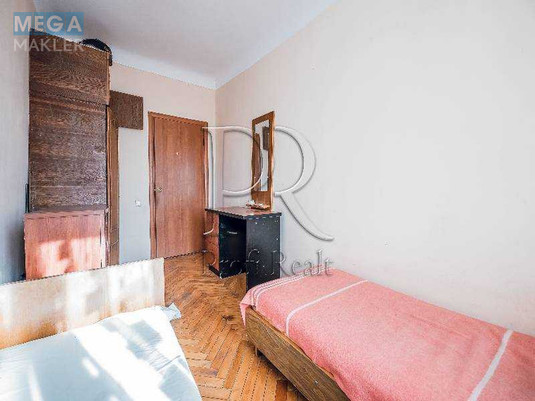 Продаж 3 кімнатної квартири (55/40/5), 5 пов. 5 пов. будинку, <a class="location-link" href="/kiev/" title="Недвижимость Київ">Київ</a>, <a class="location-link" href="/kiev/solomenskij/" title="Недвижимость Солом'янський район">Солом'янський р-н</a>, Шепелєва Миколи вулиця, 6 (изображение 10)