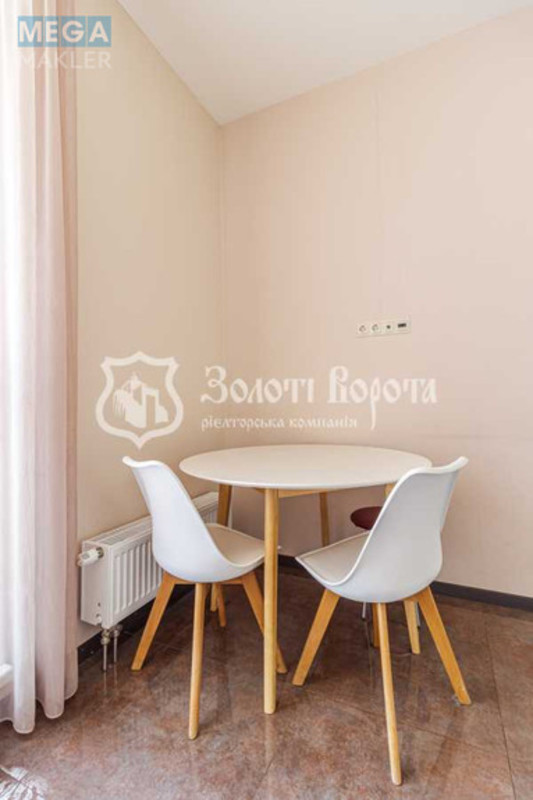 Продаж 2 кімнатної квартири (69,8/35/15), 8 пов. 24 пов. будинку, <a class="location-link" href="/kiev/" title="Недвижимость Київ">Київ</a>, <a class="location-link" href="/kiev/pecherskij/" title="Недвижимость Печерський район">Печерський р-н</a>, Джона Маккейна вул., 7 (изображение 6)