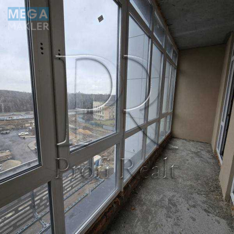 Продаж 2 кімнатної квартири (56/27/11), 4 пов. 16 пов. будинку, <a class="location-link" href="/kiev/" title="Недвижимость Київ">Київ</a>, <a class="location-link" href="/kiev/goloseevskij/" title="Недвижимость Голосіївський район">Голосіївський р-н</a>, Заболотного Академіка вулиця, 152 (изображение 3)