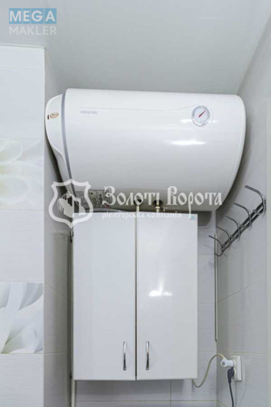 Продаж 1 кімнатної квартири (40,3/16/12,3), 11 пов. 24 пов. будинку, <a class="location-link" href="/kiev/" title="Недвижимость Київ">Київ</a>, <a class="location-link" href="/kiev/svyatoshinskij/" title="Недвижимость Святошинський район">Святошинський р-н</a>, Володимира Наумовича вул., 4 (изображение 11)