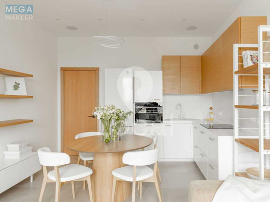 Продаж 1 кімнатної квартири (55/?/25), 17 пов. 24 пов. будинку, <a class="location-link" href="/kiev/" title="Недвижимость Київ">Київ</a>, <a class="location-link" href="/kiev/pecherskij/" title="Недвижимость Печерський район">Печерський р-н</a>, Ділова вул., 1/2 (изображение 2)