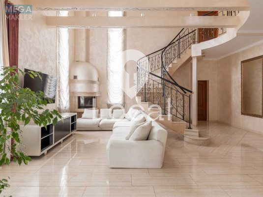 Продаж дома, 3&nbsp;поверху, 460&nbsp;кв.м, 8&nbsp;кімнат, ділянка 15&nbsp;соток, <a class="location-link" href="/podgorcy-selo/" title="Недвижимость Підгірці">Підгірці</a>, Боровкова (изображение 3)