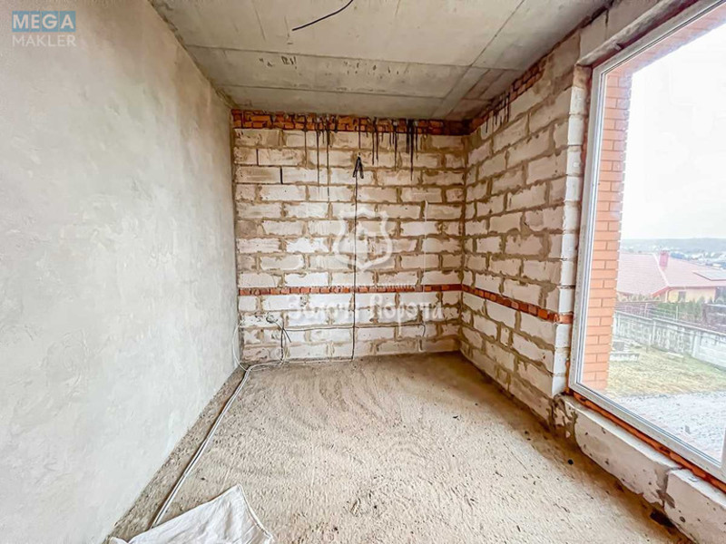 Продаж дома, 3&nbsp;поверху, 257&nbsp;кв.м, 5&nbsp;кімнат, ділянка 12&nbsp;соток, <a class="location-link" href="/mihajlovka-rubezhovka/" title="Недвижимость Михайлівка-Рубежівка">Михайлівка-Рубежівка</a>, Соломії Крушельницької, 25 (изображение 11)