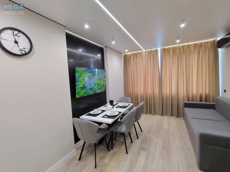 Продаж 3 кімнатної квартири (78/41/19), 14 пов. 25 пов. будинку, <a class="location-link" href="/kiev/" title="Недвижимость Київ">Київ</a>, <a class="location-link" href="/kiev/podolskij/" title="Недвижимость Подільський район">Подільський р-н</a>, Європейського Союзу просп., 45б (изображение 12)